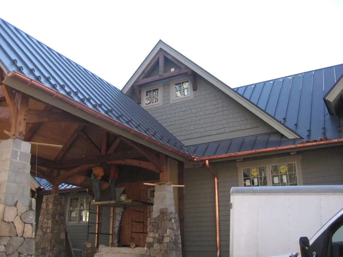 Craftsman Roofing team delivering quality roofing work in Square Lake